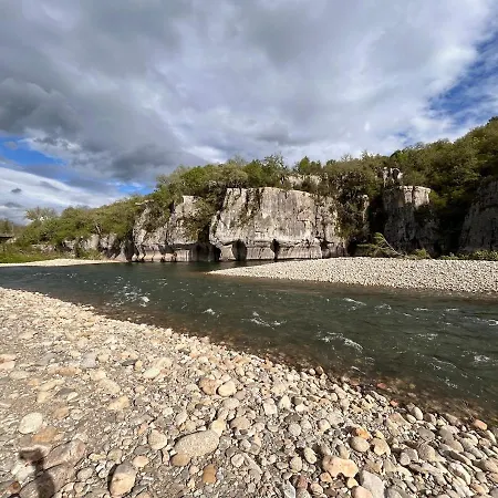 Porta Rossa Sud Ardeche Piscine, Proche Riviere, Climatise Appartement